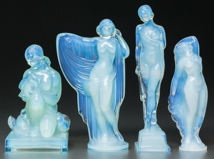 1920년대 아르데코 푸른 유리 조각상 원본 사진