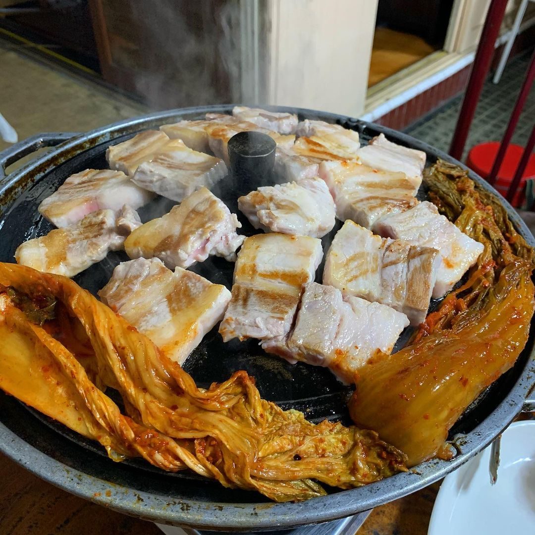 진성식당 media 1